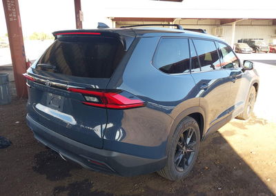 2024 Toyota Grand Highlander Platinum, daño Trasero izquierdo, Iaai lote 45367117, foto 4 de 6