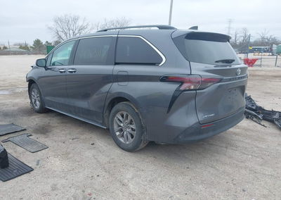 2025 Toyota Sienna Xle, uszkodzenie: Przód, Iaai lot 44763116, zdjęcie 3 z 6