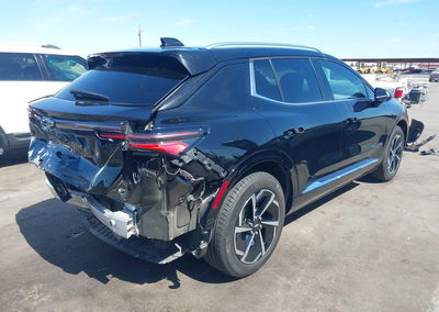 2024 Chevrolet Equinox Ev Lt, Rear damage, Iaai lot 45427779, photo 4 of 19