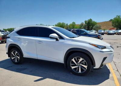 2019 Lexus Nx 300 Base, пошкодження: Передня частина, Copart лот 62822096, фото 4 з 14