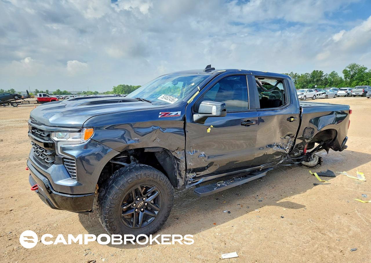 2020 Chevrolet Silverado K1500 Trail Boss Custom, daño Lateral, Copart lote 50462456