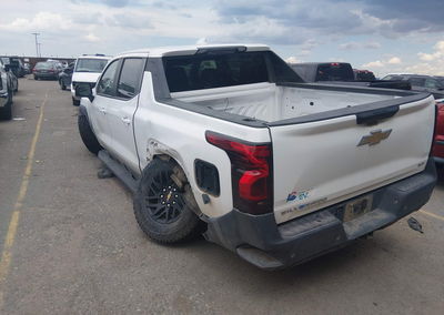 2024 Chevrolet Silverado Ev Work Truck, daño Lateral izquierdo, Iaai lote 45746782, foto 3 de 6