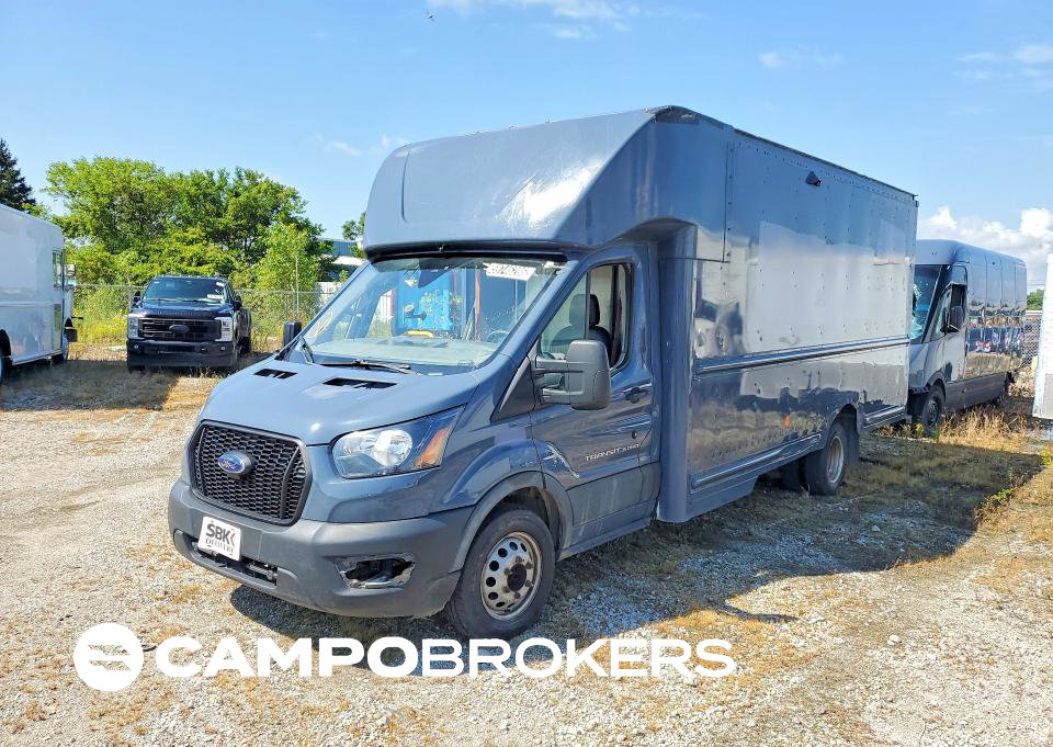 2021 Ford Transit Delivery Truck, daño Lateral, Copart lote 59746286