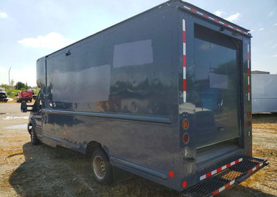 2021 Ford Transit Delivery Truck, daño Lateral, Copart lote 59746286, foto 2 de 6