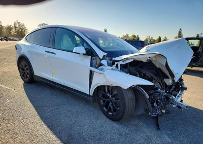 2022 Tesla Model X, uszkodzenie: Przód, Copart lot 57375696, zdjęcie 4 z 6