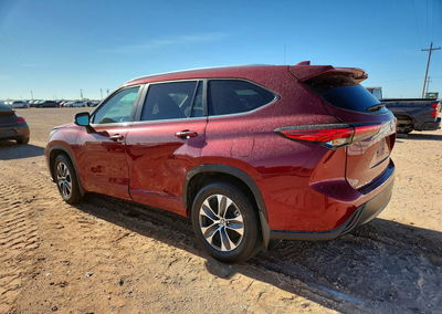 2023 Toyota Highlander Xle, пошкодження: Бік, Copart лот 57392436, фото 2 з 6
