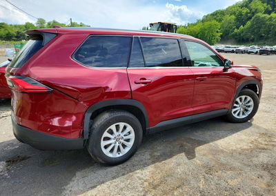 2024 Toyota Grand Highlander Xle, uszkodzenie: Bok, Copart lot 60849656, zdjęcie 3 z 6