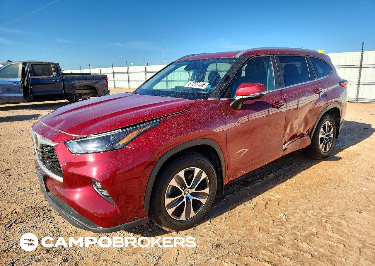 2023 Toyota Highlander Xle, пошкодження: Бік, Copart лот 57392436
