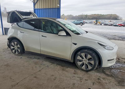 2022 Tesla Model Y, daño Trasero, Copart lote 76016455, foto 4 de 6