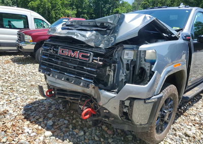 2024 Gmc Sierra K2500 At4, daño Frontal, Copart lote 58351166, foto 5 de 6