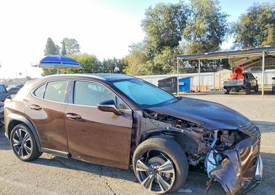 2019 Lexus Ux 200, daño Frontal, Copart lote 63254396, foto 4 de 6