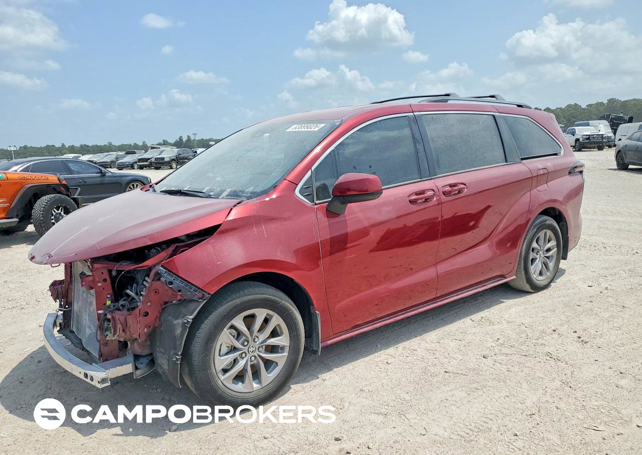 2025 Toyota Sienna Le, daño Frontal, Copart lote 63899026