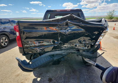 2022 Chevrolet Silverado K1500 Custom, uszkodzenie: Tył, Copart lot 50108816, zdjęcie 6 z 12