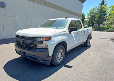 2019 Chevrolet Silverado C1500, daño Abolladuras/rayones menores, Copart lote 63579436, foto 2 de 6