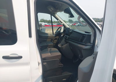 2024 Ford Transit-350 Passenger Van Xlt, daño Techo, Iaai lote 45797190, foto 5 de 17