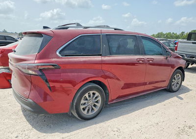 2025 Toyota Sienna Le, daño Frontal, Copart lote 63899026, foto 3 de 6