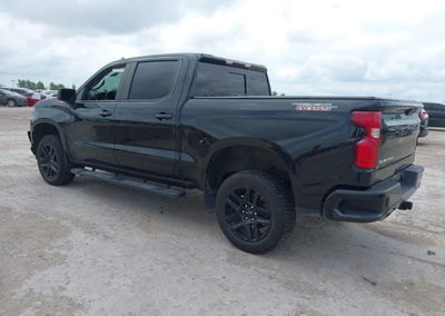 2021 Chevrolet Silverado 1500 4wd  Short Bed Lt Trail Boss, daño Frontal, Iaai lote 45392810, foto 3 de 6