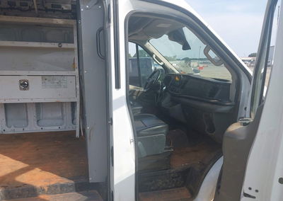 2020 Ford Transit-250, daño Trasero, Iaai lote 45478254, foto 5 de 6