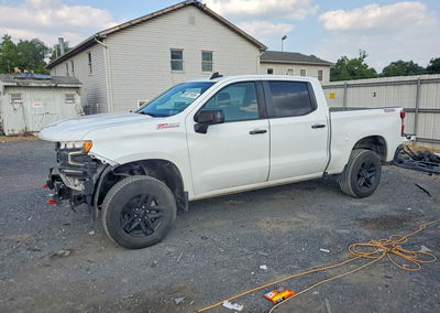 2021 Chevrolet Silverado K1500 Lt Trail Boss, daño Frontal, Copart lote 60971536