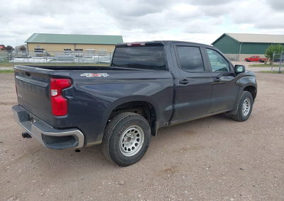 2023 Chevrolet Silverado 1500 4wd  Short Bed Wt, пошкодження: Normal Wear & Tear, Iaai лот 45437420, фото 4 з 16