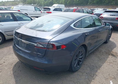 2020 Tesla Model S Long Range Dual Motor All-wheel Drive/long Range Plus Dual Motor All-wheel Drive, daño Lateral