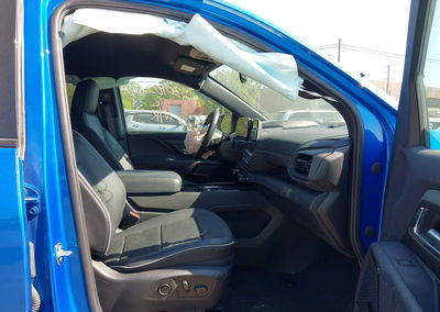 2025 Chevrolet Silverado Ev Lt, daño Frontal, Iaai lote 45301026, foto 5 de 6