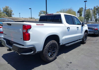 2021 Chevrolet Silverado 1500 4wd  Short Bed Lt Trail Boss, uszkodzenie: Theft, Iaai lot 45340289, zdjęcie 4 z 6
