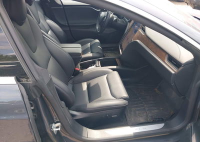 2020 Tesla Model S Long Range Dual Motor All-wheel Drive/long Range Plus Dual Motor All-wheel Drive, daño Lateral