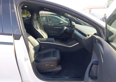 2022 Tesla Model X Dual Motor All-wheel Drive/plaid Tri Motor All-wheel Drive, uszkodzenie: Tył, Iaai lot 45337874, zdjęcie
