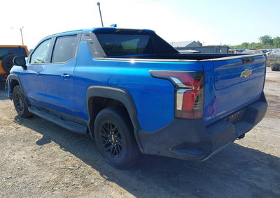 2025 Chevrolet Silverado Ev Lt, daño Frontal, Iaai lote 45301026, foto 3 de 6