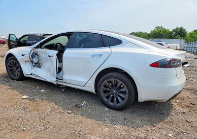 2020 Tesla Model S, daño Lateral, Copart lote 60639506, foto 2 de 6