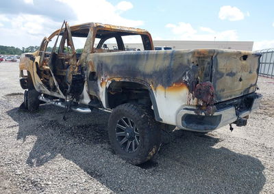 2020 Chevrolet Silverado 2500hd 4wd  Standard Bed Ltz, uszkodzenie: Total Burn, Iaai lot 45446404, zdjęcie 3 z 6