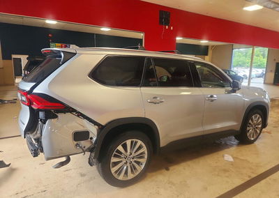 2024 Toyota Grand Highlander Platinum, uszkodzenie: Tył, Copart lot 63651686, zdjęcie 3 z 6