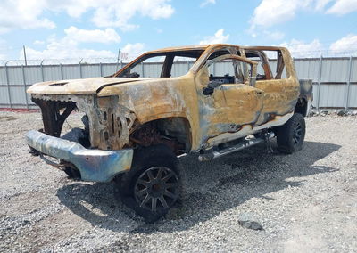 2020 Chevrolet Silverado 2500hd 4wd  Standard Bed Ltz, uszkodzenie: Total Burn, Iaai lot 45446404, zdjęcie 2 z 6