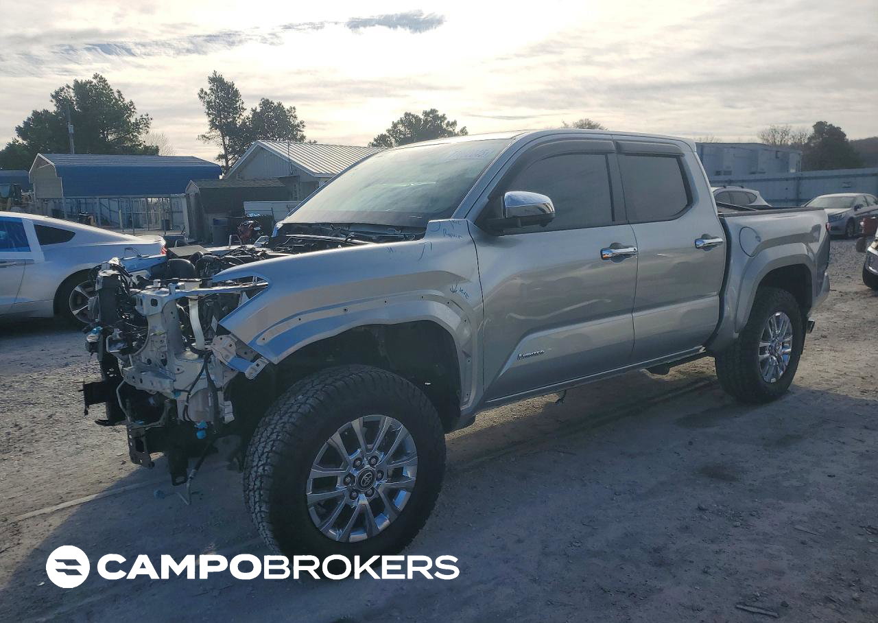 2025 Toyota Tacoma Double Cab, daño Frontal, Copart lote 77802045