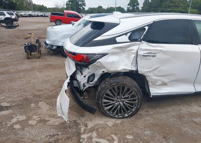 2024 Lexus Rx 350h Luxury, daño Lateral derecho, Iaai lote 45554693, foto 6 de 6