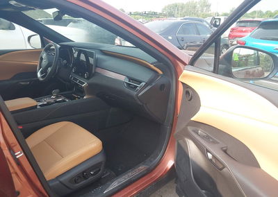 2025 Lexus Rx 350h Premium, uszkodzenie: Przód, Iaai lot 45577056, zdjęcie 5 z 6