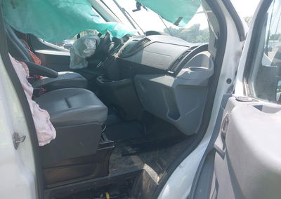 2019 Ford Transit-150, daño Frontal, Iaai lote 45238846, foto 5 de 6