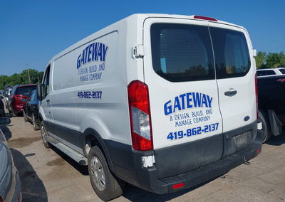 2021 Ford Transit-250, daño Frontal izquierdo, Iaai lote 45739553, foto 3 de 16