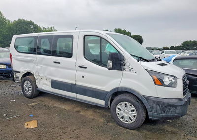2019 Ford Transit T-150, uszkodzenie: Bok, Copart lot 62806126, zdjęcie 4 z 6