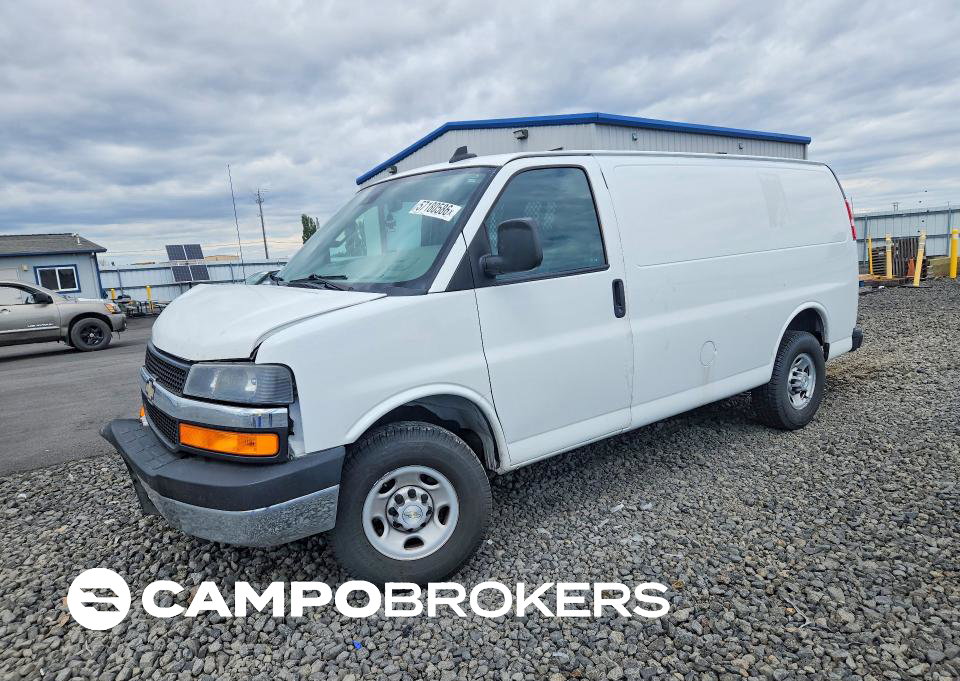 2021 Chevrolet Express G2500, daño Frontal, Copart lote 57180586