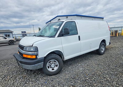 2021 Chevrolet Express G2500, daño Frontal, Copart lote 57180586