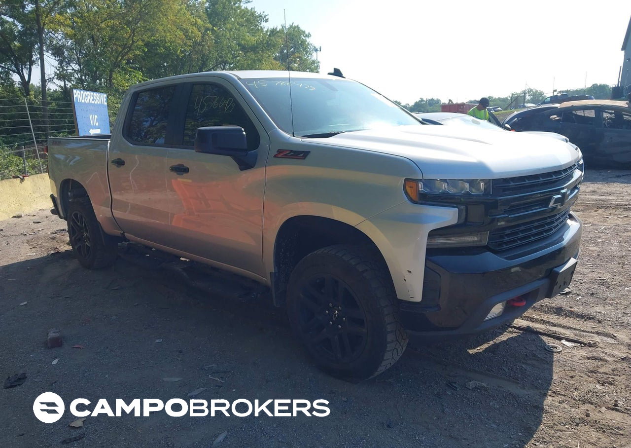 2021 Chevrolet Silverado 1500 4wd  Short Bed Lt Trail Boss, daño Theft, Iaai lote 45766479