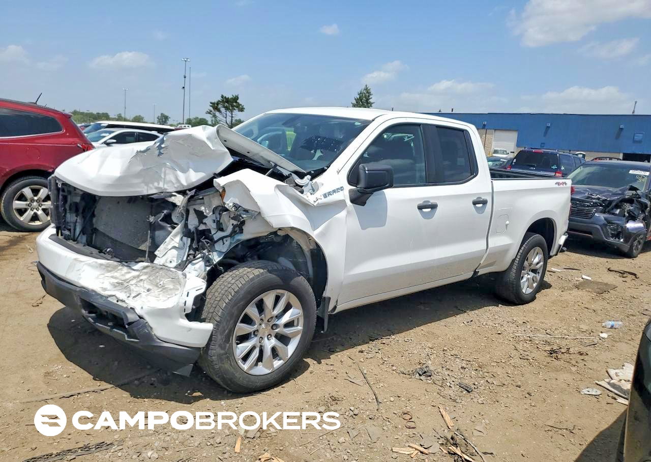 2019 Chevrolet Silverado K1500 Custom, Front End damage, Copart lot 85636135