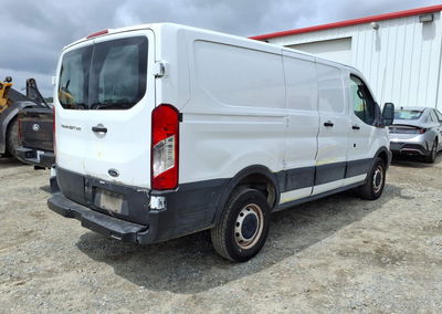 2019 Ford Transit-250, Left & Right Side damage, Iaai lot 45234392, photo 4 of 6