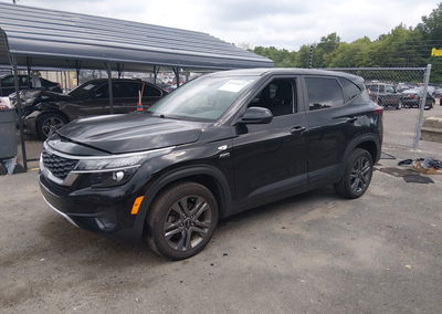 2021 Kia Seltos Lx, uszkodzenie: Przód, Iaai lot 45711637, zdjęcie 2 z 6