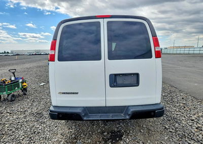2021 Chevrolet Express G2500, daño Frontal, Copart lote 57180586, foto 6 de 6