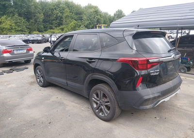 2021 Kia Seltos Lx, uszkodzenie: Przód, Iaai lot 45711637, zdjęcie 3 z 6