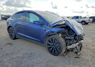 2022 Tesla Model X, Front End damage, Copart lot 47130786, photo 4 of 14