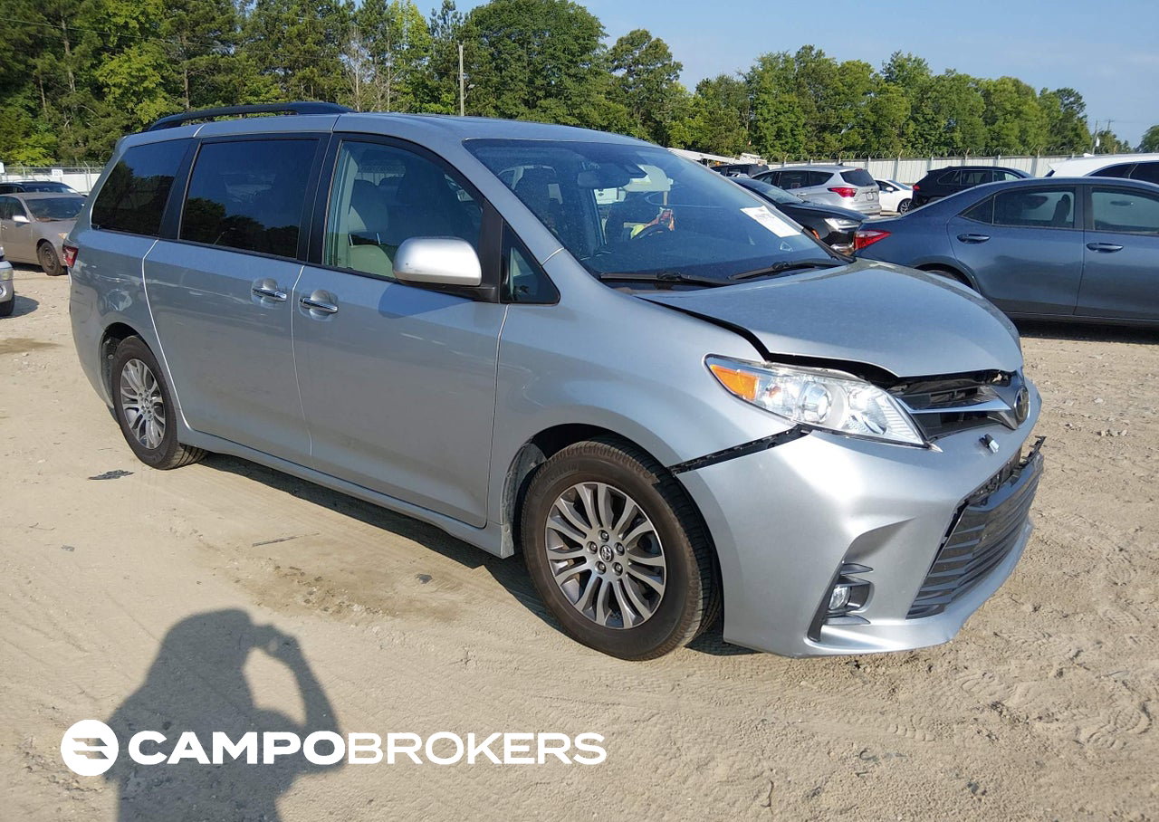 2019 Toyota Sienna Xle 8 Passenger, пошкодження: Передня частина, Iaai лот 45505782
